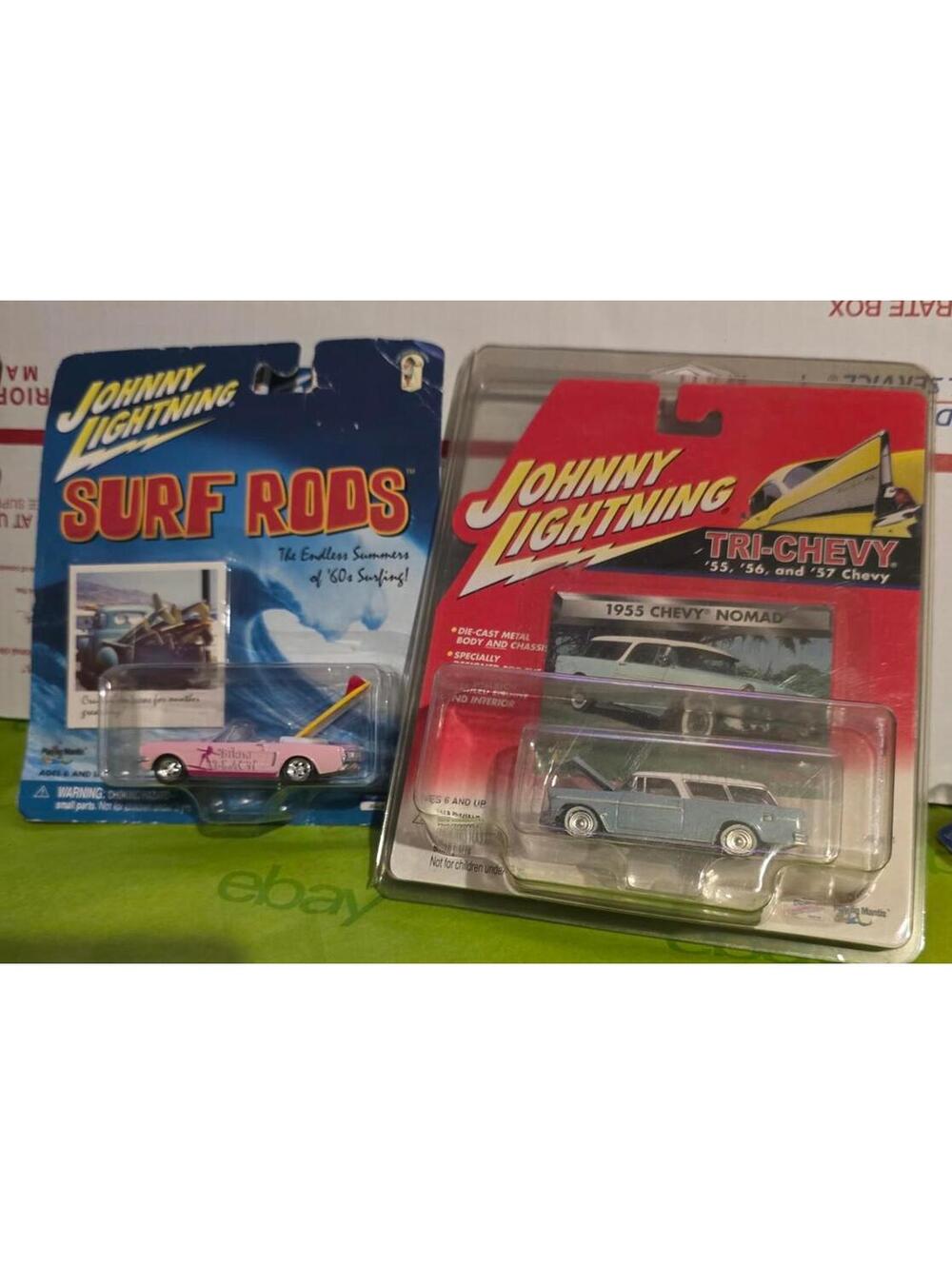Vtg Johnny Lightning Tri-Chevy 1955 Chevy Nomad Die-Cast Car & Surf Rods Lot